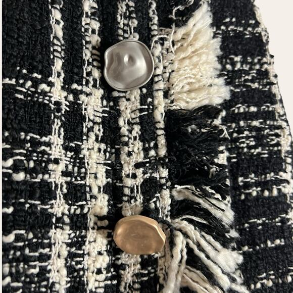 Goodnight Macaroon Black Cream Tweed Fringe Plaid Button Front Mini Skirt Small - Picture 3 of 9